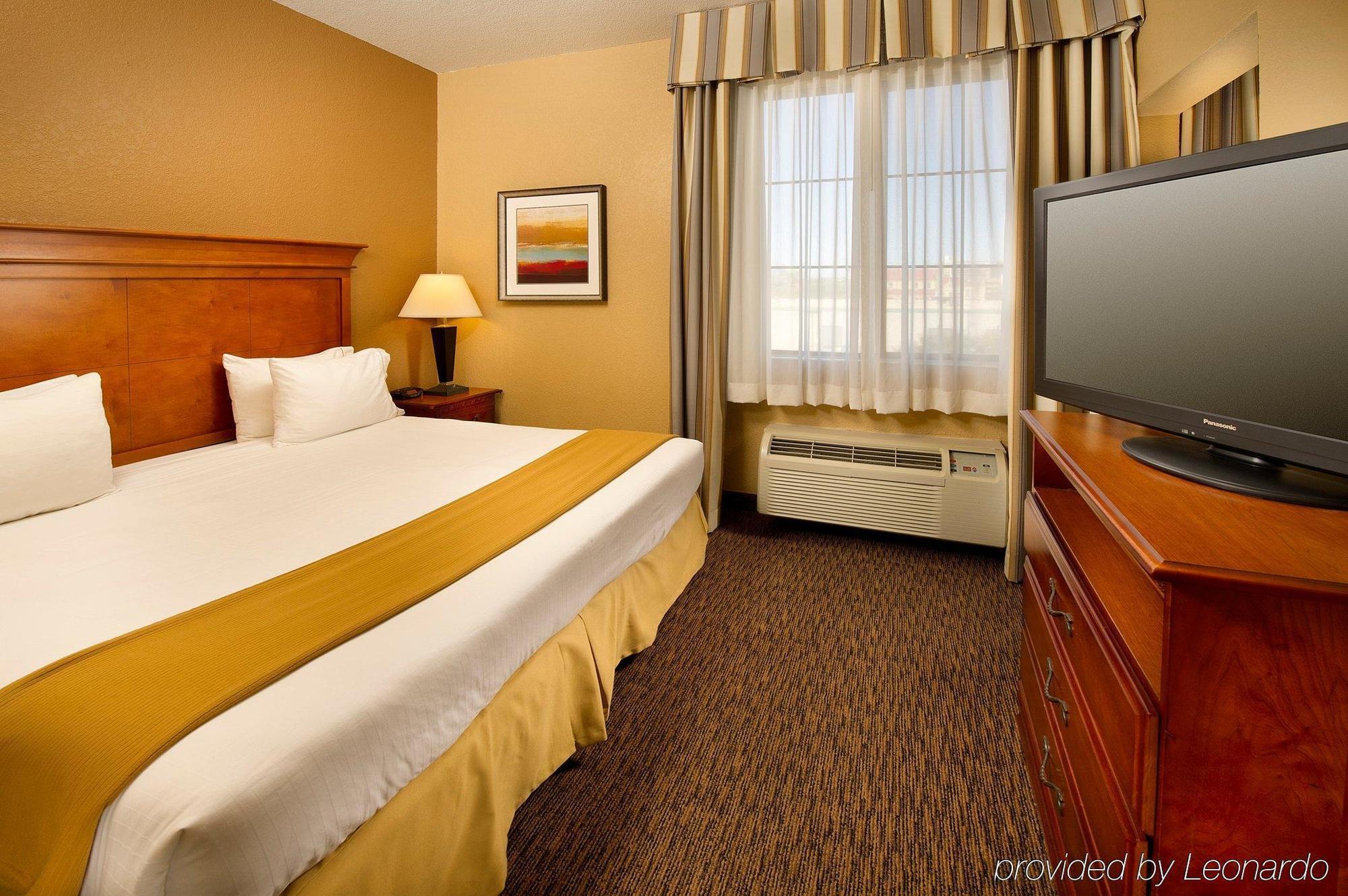 Holiday Inn Express & Suites San Antonio - Downtown Market Area By Ihg Екстер'єр фото